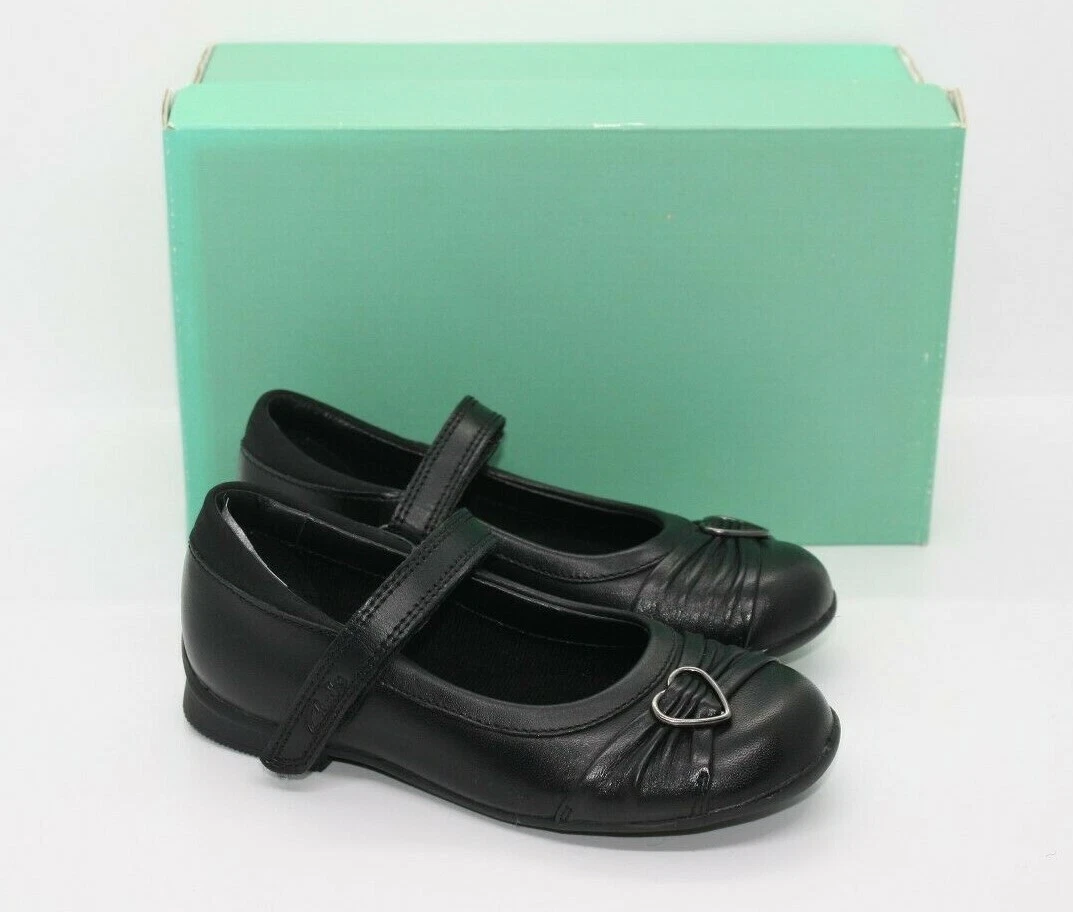 Clarks 2025 outlet girls