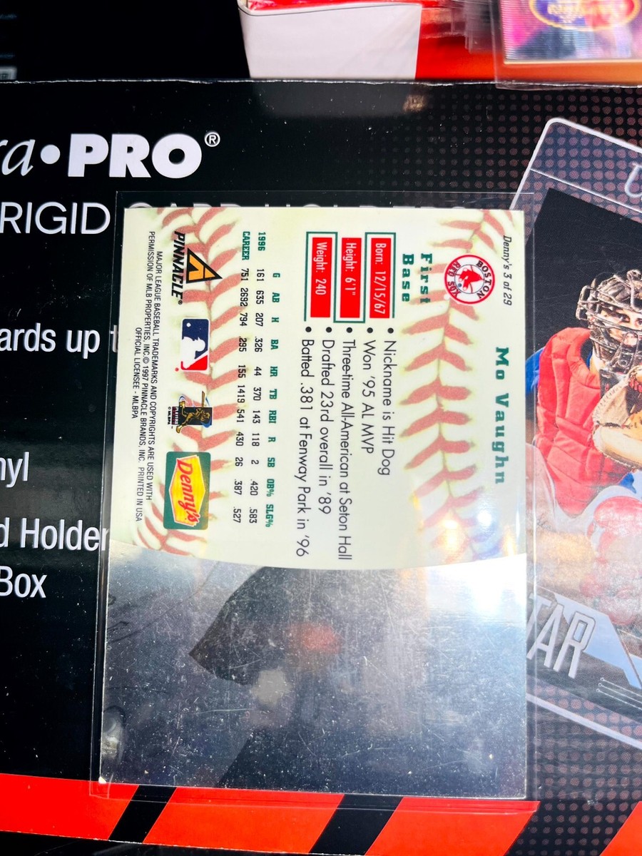 Mo Vaughn 1997 Pinnacle Denny's 3D Holographic #3 Boston Red Mo Vaughn 1997 Pinnacle Denny's 3D Holographic #3 Boston Red