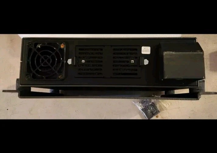 Interlogix MobileView III 3 DVR Box Router Modem Locking Security Box Key. #Y333 - Image 2 of 4