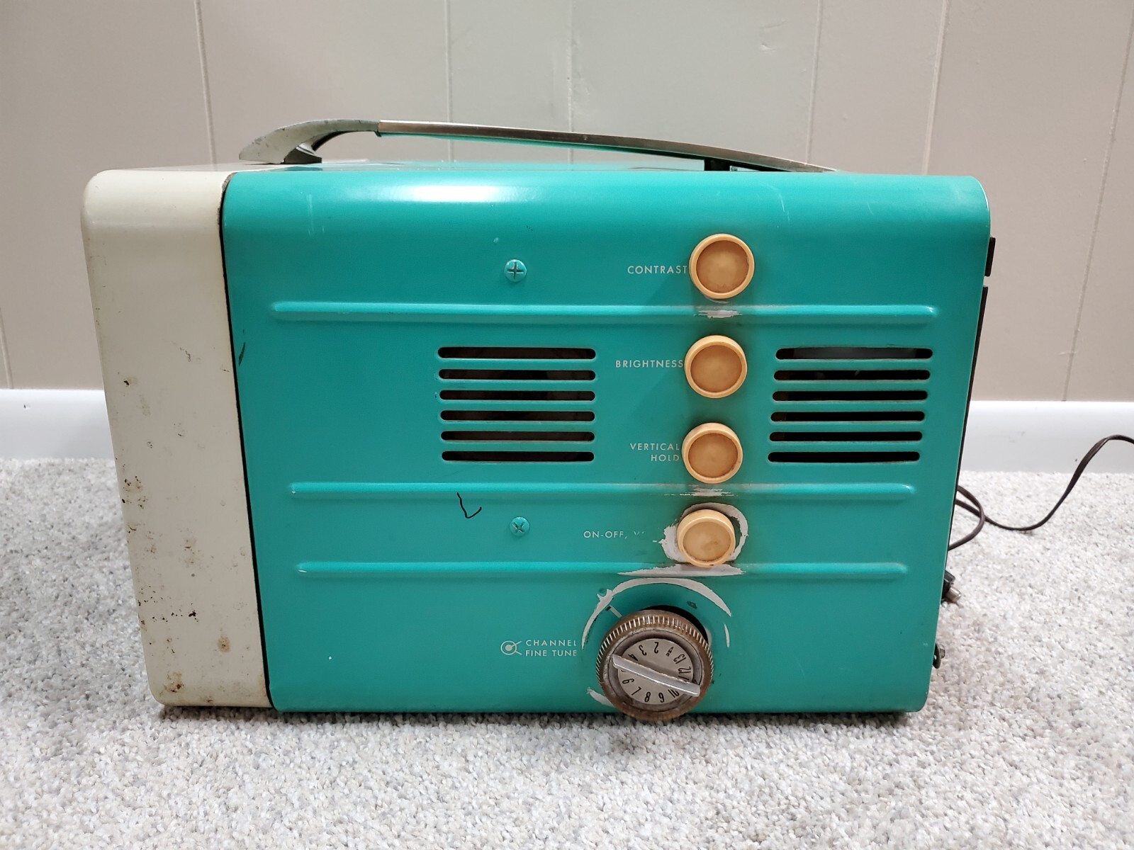 Vintage 1950s Sylvania Portable TV Television Model 14P 2017 eBay