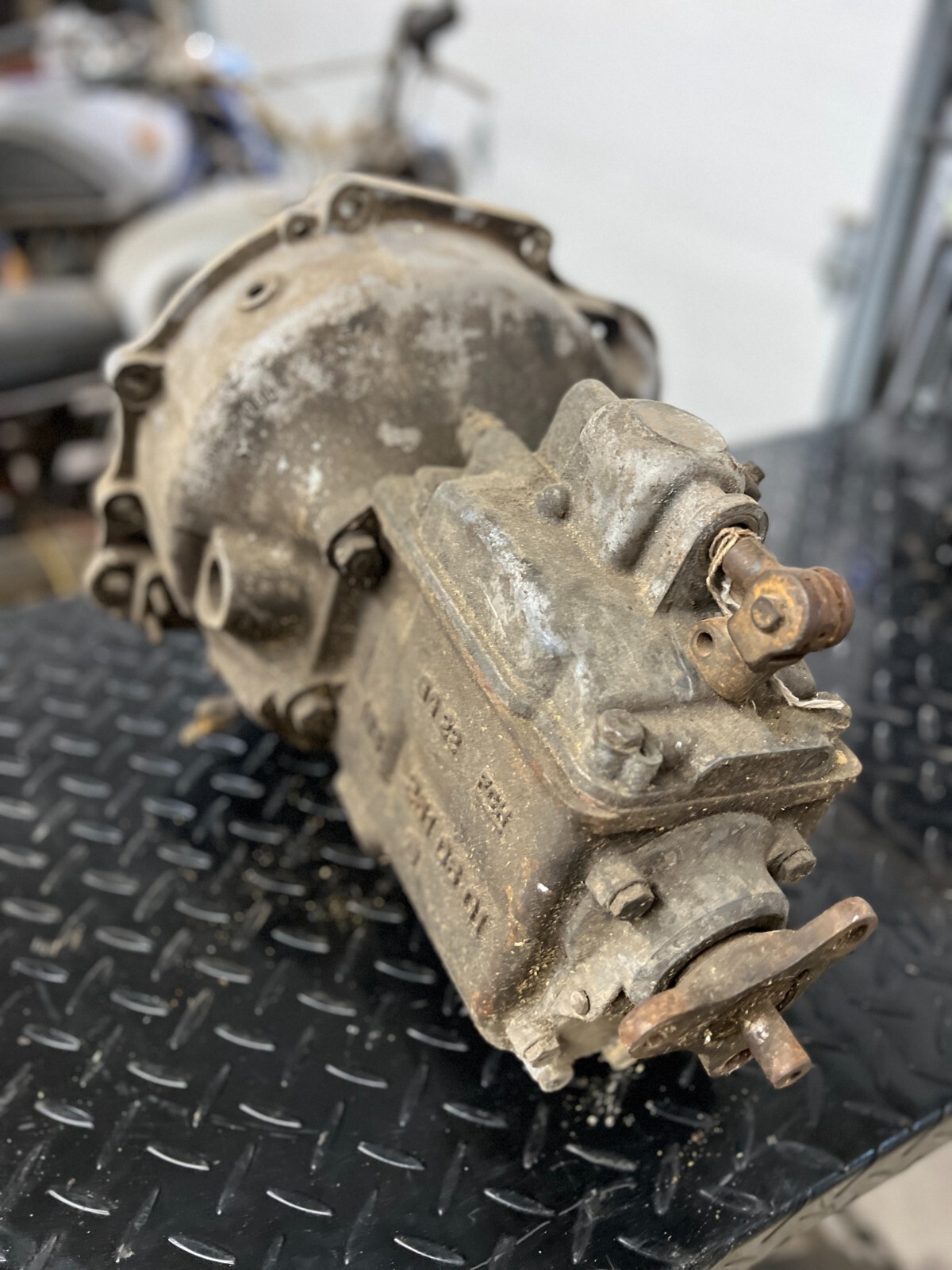 mercedes benz manual transmission 1832610601 183 261 06 01 and