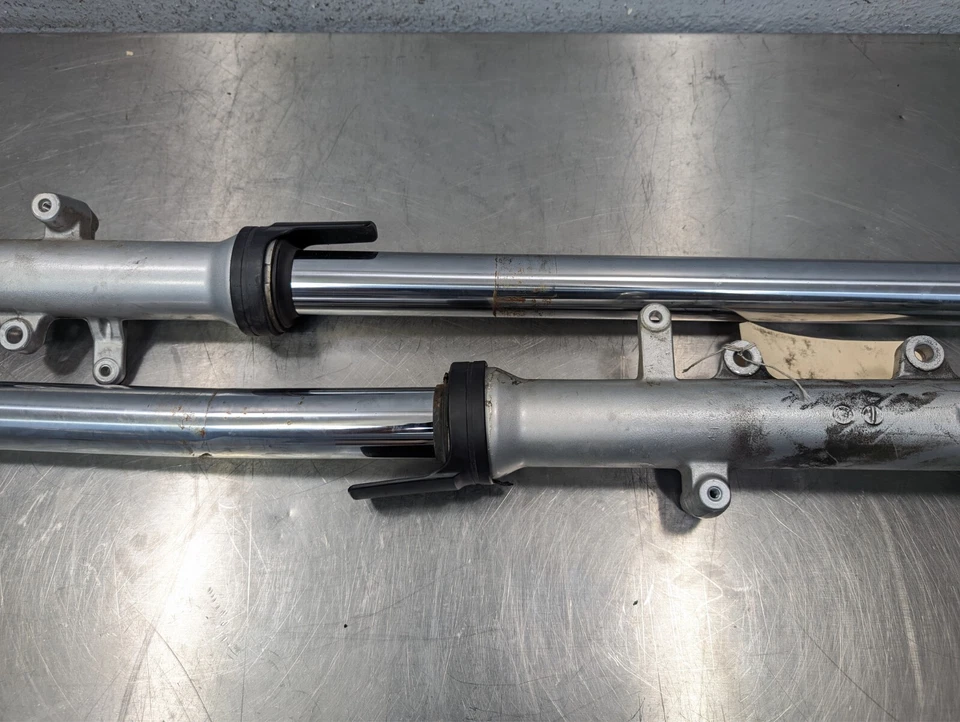 99-02 YAMAHA YZF R6 YZFR6 OEM RIGHT LEFT FRONT SUSPENSION FORKS *SMALL BEND - Image 3 of 4