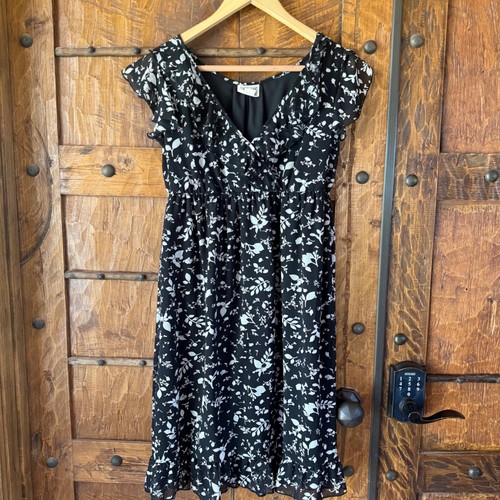 Converse One Star Floral Ruffle V-Neck Flutter Sleeve Empire Waist Dress Black S