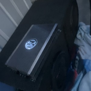 American Bass Dual Subwoofer Enclosure with Amplifier
