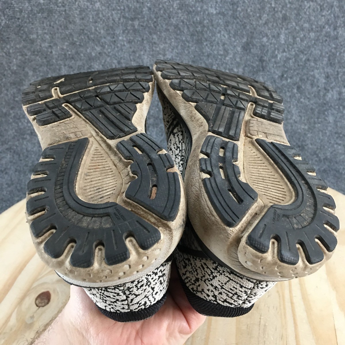 Brooks Adrenaline GTS 20‎ Black White Knitted size 7 Brooks Women main image 2