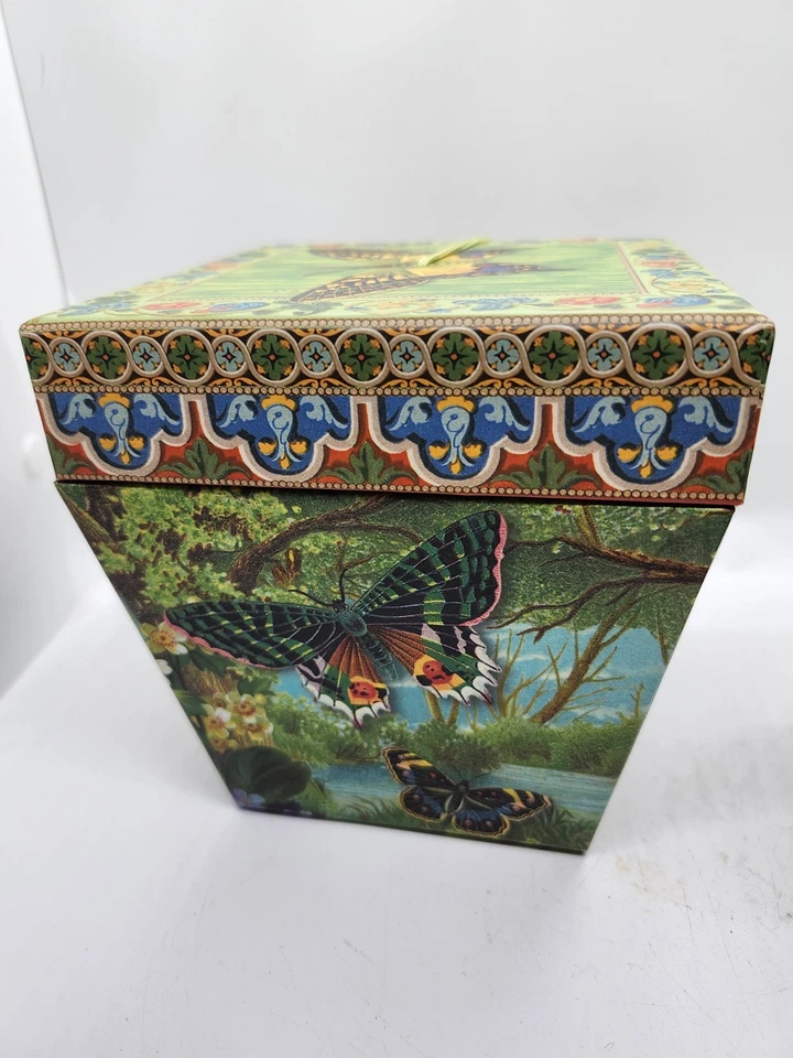 Punch Studios Nesting Boxes S/2 Butterflies Stackable Beautiful Illustrated - Image 4 of 4