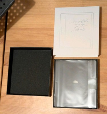 ONYX BOOX Leaf2 Verpackung!!! Nur Karton!!! (ohne Gerät)
