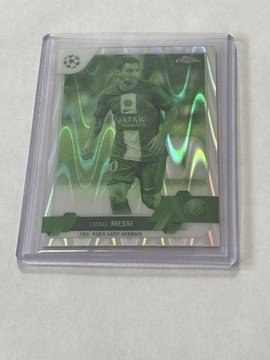 Lionel Messi 2022-23 Topps Chrome UCC Vision Night Raywave Refractor /225 #1