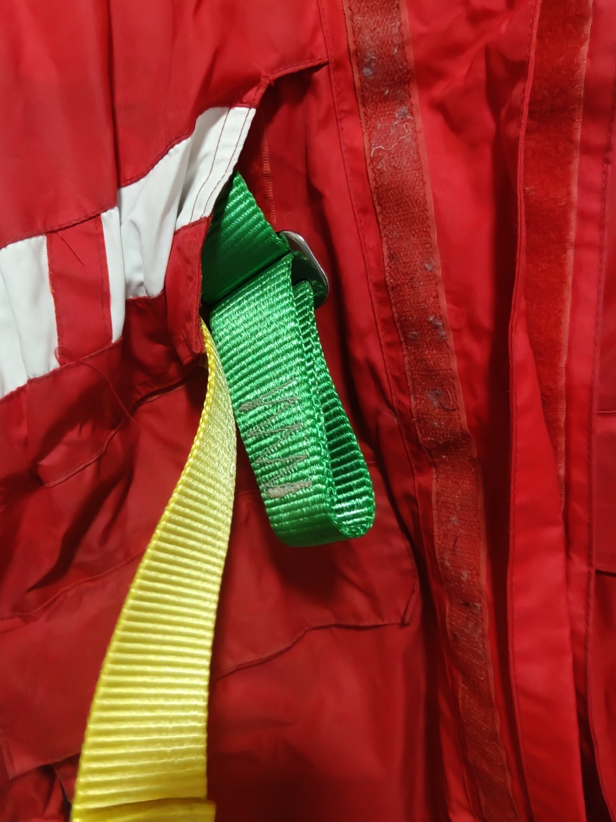 Helly Hansen sailing jacket red mens with straps and sos Whistle L /XL rrp £450 image 6
