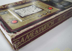 Nintendo Game & Watch Helmet Good working condition with accessories Rare