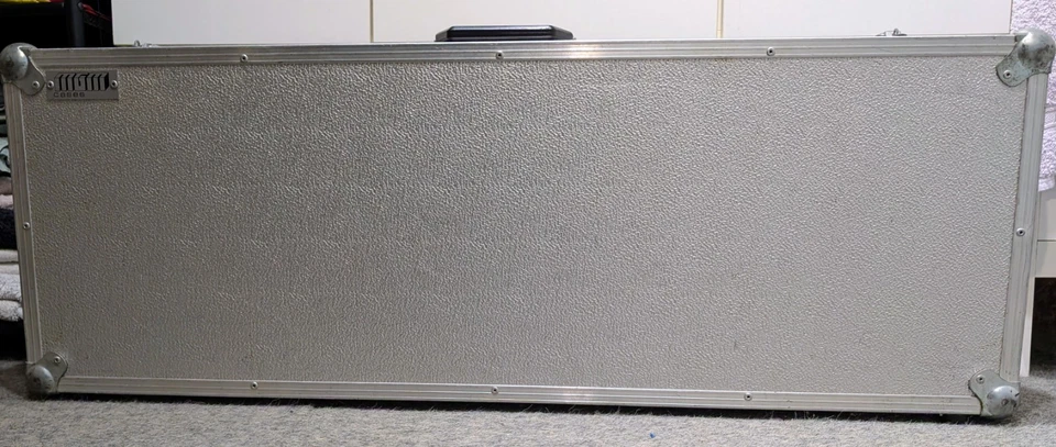 Roland D20 mit sehr stabilem hochwertigen Flightcase - Bild 2 von 2