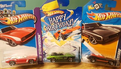 Hot Wheels Happy Birthday '69 Camaro Green '69 Chevy Camaro Red