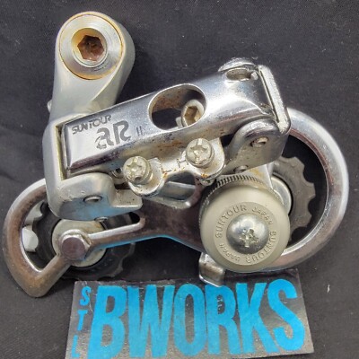 Vintage Suntour AR rear derailleur - short cage {lot # 76