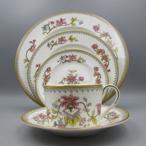Coalport Bone China PERSIAN FLOWER Service for Four - 20pc Set