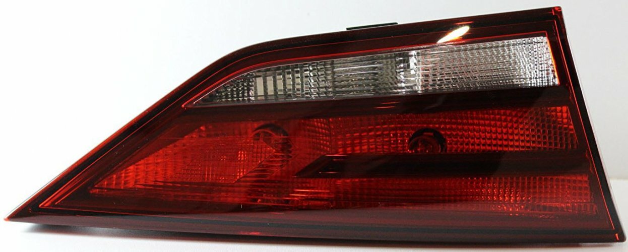 Phare AR droite Audi A3 2013-2016 feu arrière compatible cabriolet et carrosserie berline