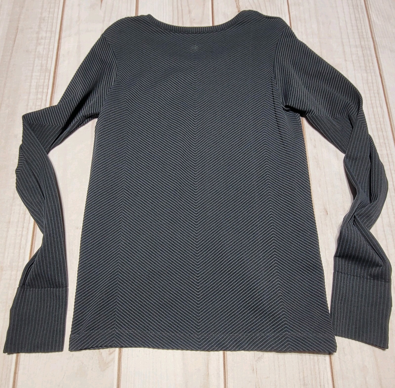 Athleta Medium Base Layer Compression Stretch  Lo… - image 5