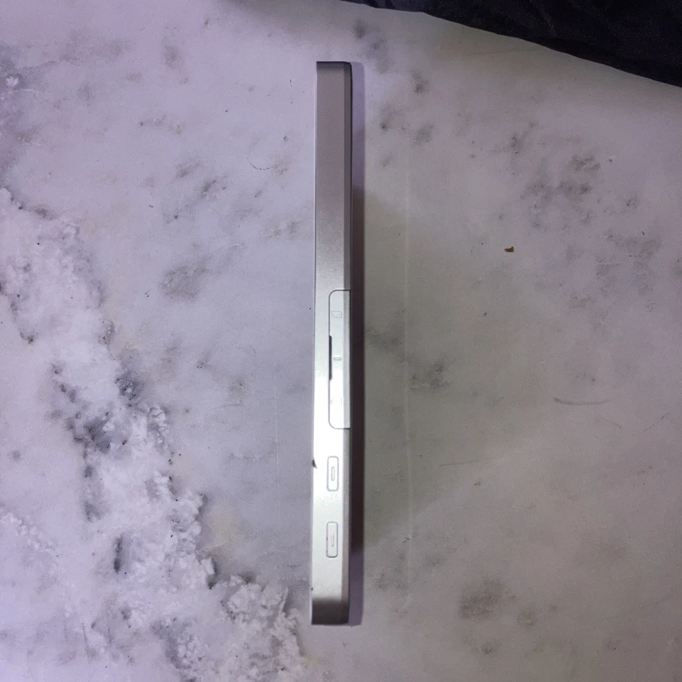 viewsonic viewpad 7 larg screen smart phone V313761 - Image 4 of 4