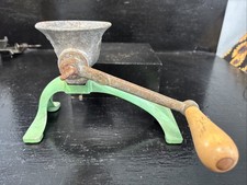 Unusual Vintage Green Spong No. 301 Table Top Grinder Mincer Working Order