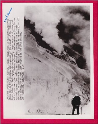 1975 Mount Baker Volcano Venting Steam Sherman Crater David Frank Wirephoto