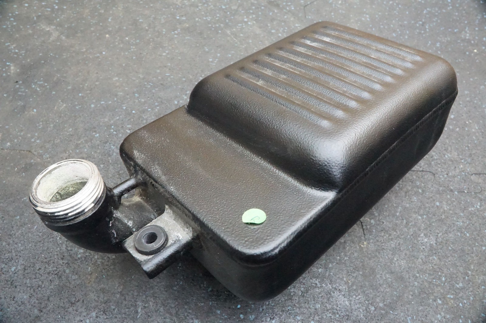 Header Coolant Tank Assembly 266733 OEM Ferrari FF 2011-16