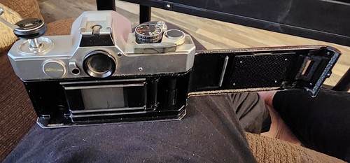 Fujica St 901 Camera - Picture 14 of 14