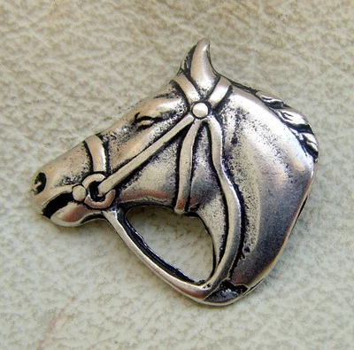 Pferde-Niete Ziernieten Pferde-kopf Schmuck-Niete neu Beschlag Pferd Schmuckniet