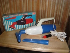 Super Suction Car Vacuum Cleaner 12 Volt Cig Lighter Power Cord Model No 709