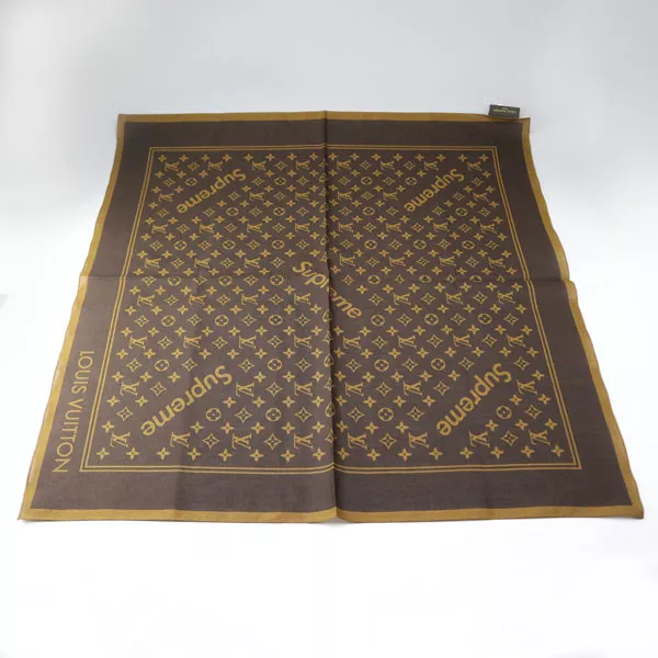 supreme lv rug