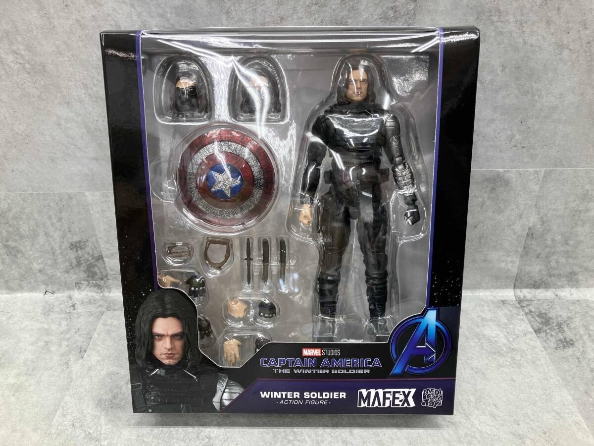Buckyマフェックス No.203 MAFEX WINTER SOLDIER s-l400.jpg