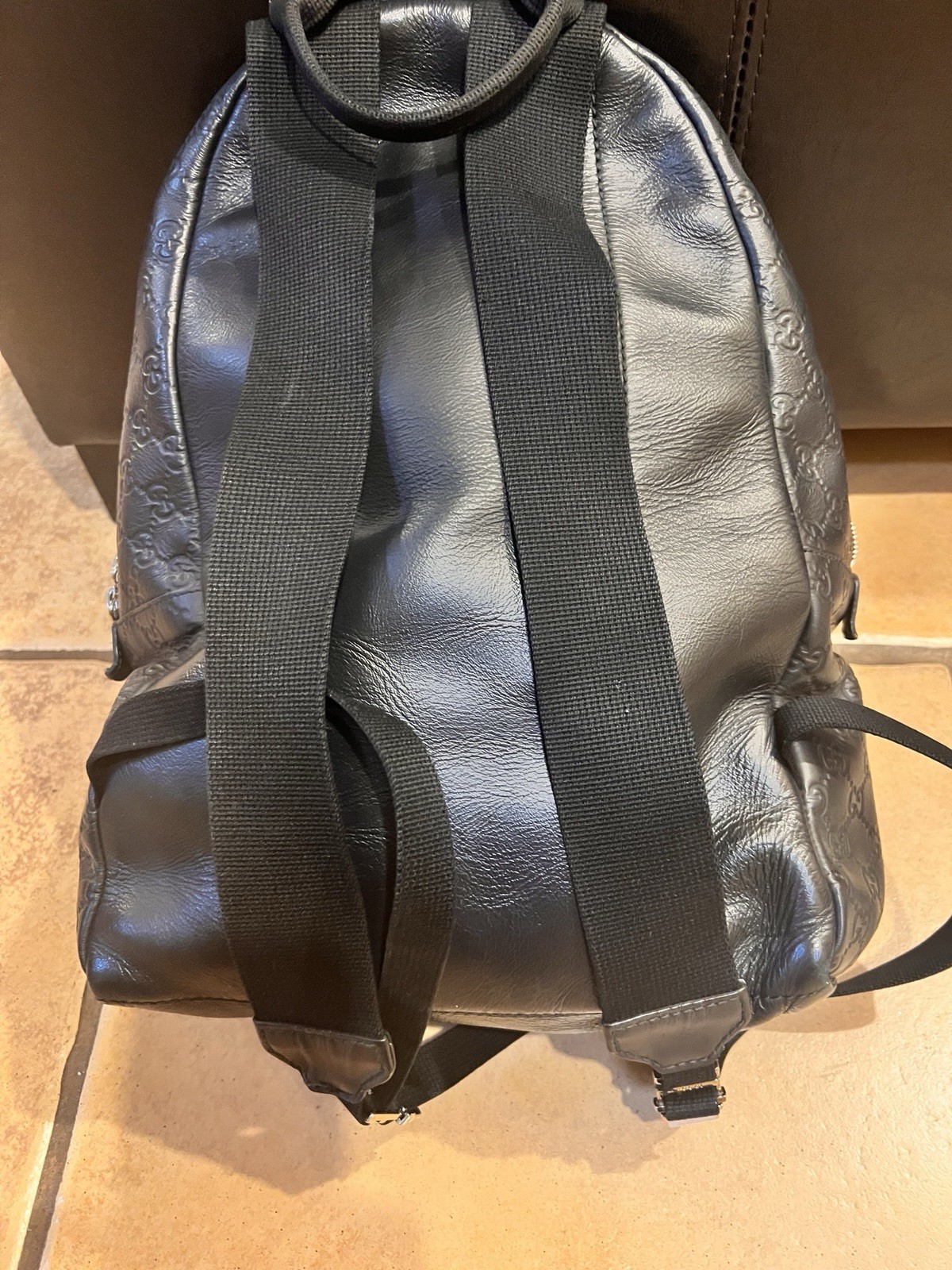 Gucci Backpack Authentic RIP STRAP READ DESCRIPTI… - image 4