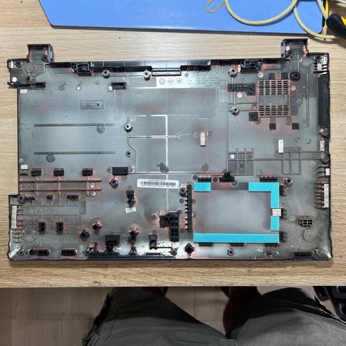 Componente Per Notebook Toshiba Sat. Pro A50-c-27f Coperchio Inferiore Bottom - Afbeelding 2 van 2