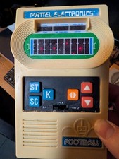 1977 Mattel Electronics Football Hand Held Vi...