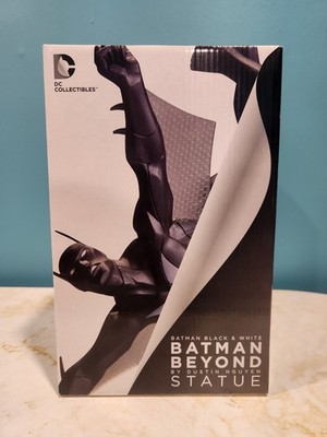 DC Collectibles Batman Black & White Batman Beyond Statue Dustin Nguyen