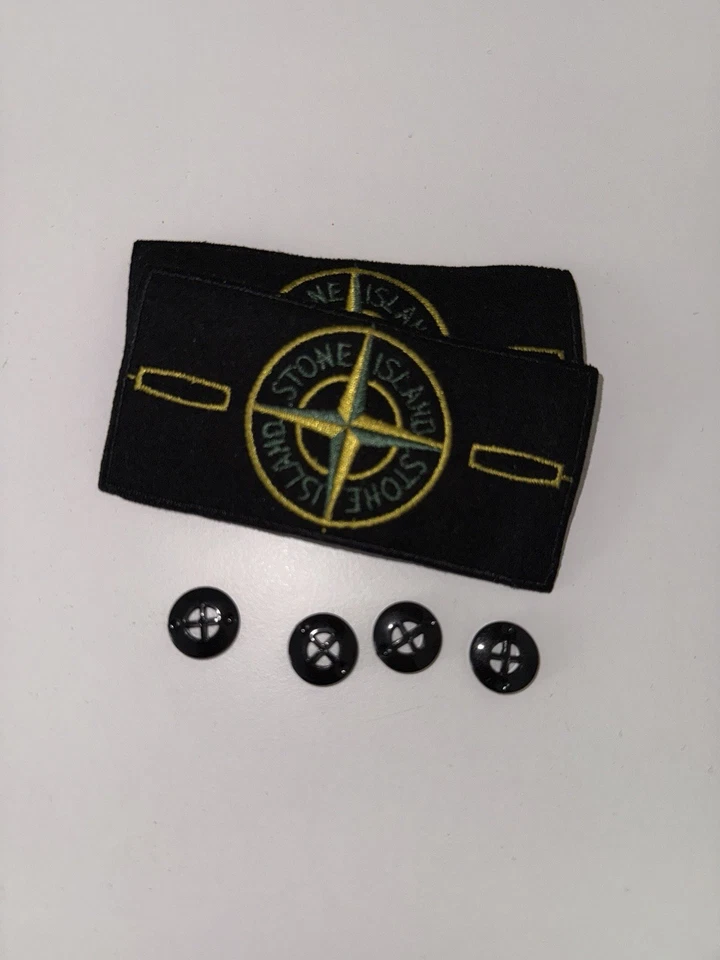 2 Stone Island Patches + 4 Buttons - Image 2 of 3