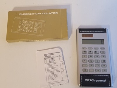 Kleiner Taschenrechner Elegant Calculator MICROingranaggi 12 x 6,5 x 1,1 cm