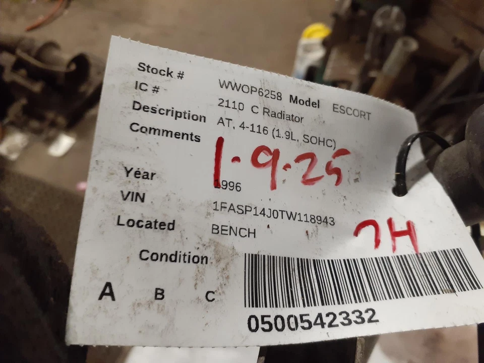 Used Radiator fits: 1996 Ford Escort AT 4-116 1.9L SOHC Grade A - Image 3 of 4