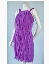 EUC White by Vera Wang Short Bridesmaid Dress crinkle raw hem Cassis Size 2