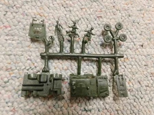 Atlantic of Italy 1/72 HO WW2 Italian Ambulance with crew  Lot 37