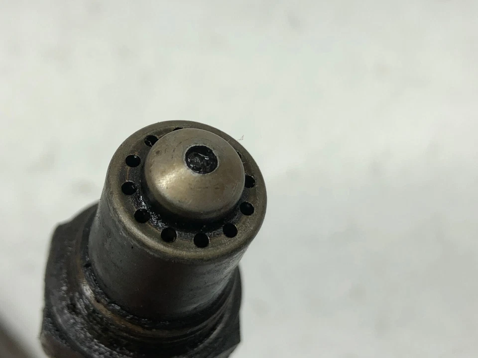 Mercedes-Benz CLS550 2012-2018 lado del conductor izquierdo sensor de oxígeno O2 fabricante de equipos originales. Foto 4 de 4