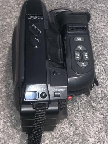 Panasonic PV-A207 Palmcorder with Everything Included - Convert Old Tapes To DVD - Picture 5 of 9