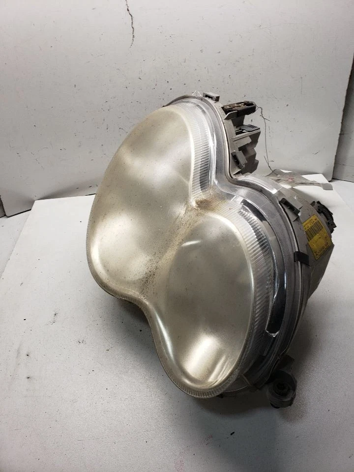 Passenger Headlight 203 Type Sedan C230 Fits 05-07 MERCEDES C-CLASS 1418129 - Image 2 of 4