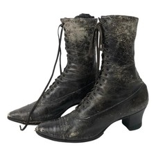 Antique Victorian Black Leather Lace-Up Boots Women's Vintage Shoes