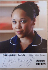 Autogramm der britischen TV Schauspielerin Donnaleigh Bailey (123662)