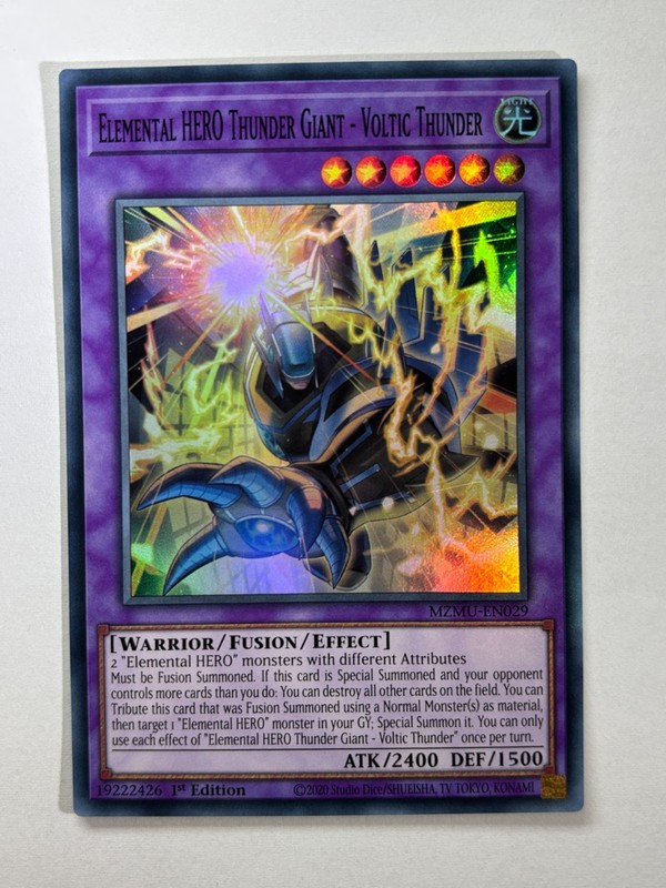 Elemental HERO Thunder Giant - Voltic Thunder MZMU-EN029 Super Rare 1st Card NM
