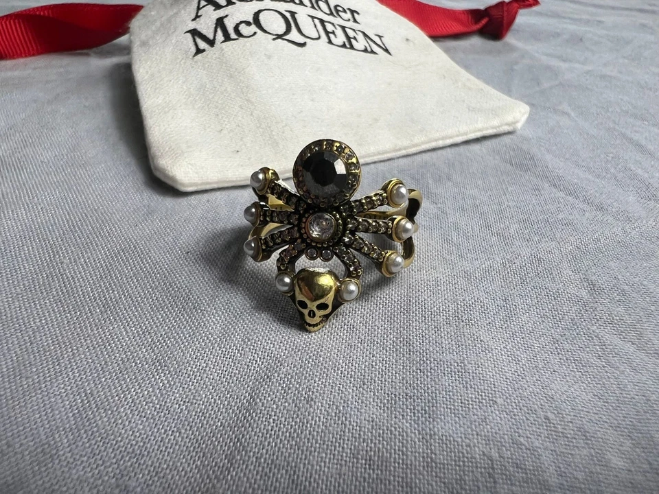 Alexander McQueen Gold Spider Design Ring with Crystals & Tiny Pearls UK Size N - Image 2 of 4