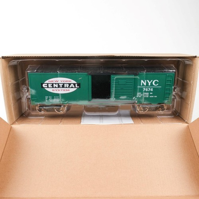 #ad Menards O Gauge New York Central NYC #7674 Sliding Door Box Car 279 2638 $35.99