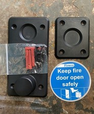Floor Plate for Dorgard Fire Door Retainers And sign 
