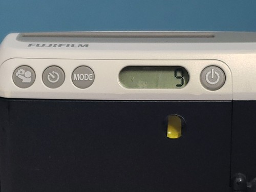 Fujifilm Instax Mini 70 Instant Film Camera - White - Powers ON - Untested - Picture 4 of 11
