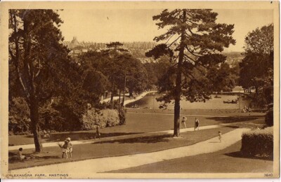  SEHR SCHÖNE ALTE POSTKARTE - ALEXANDRA PARK - HASTINGS - SUSSEX UM 1935