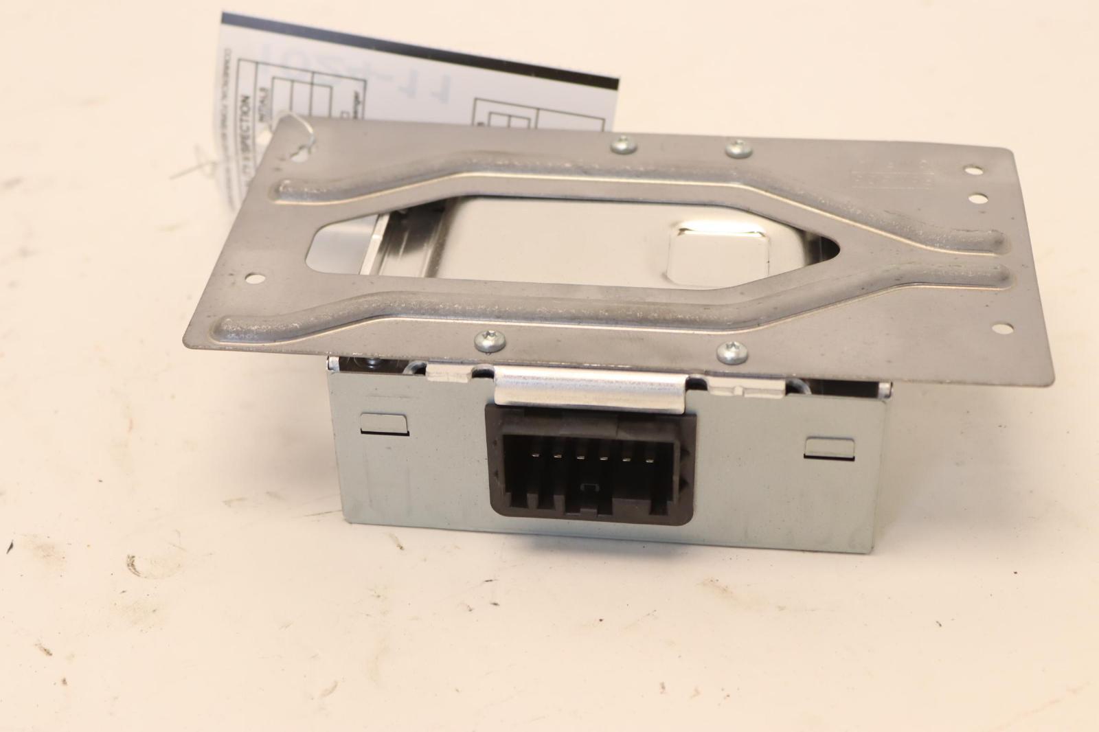 2013-2019 FORD FLEX POWER VOLTAGE INVERTER CONVERTER MODULE OEM